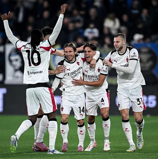 于帕谈未来：我们会做出正确的决定，现在我专注于这个赛季（于帕展望未来：我们会作出正确抉择，当下我只专注本赛季）